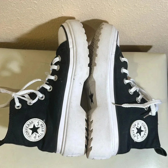 Converse high tops size 3.5 - Picture 4 of 8